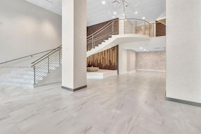 3000 S Ocean Dr 1012, Hollywood, FL 33019