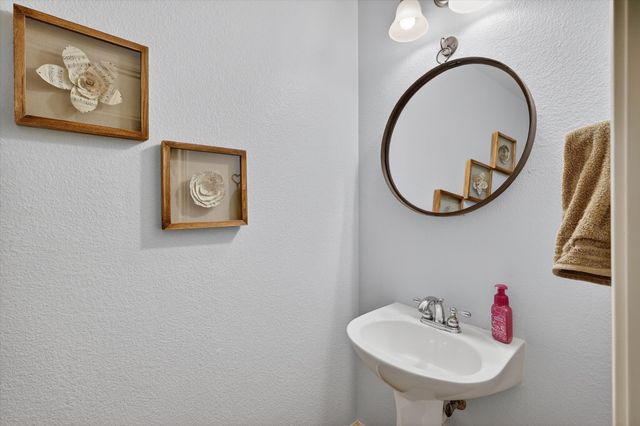 9506 Garrett Drive, Rowlett, TX 75089
