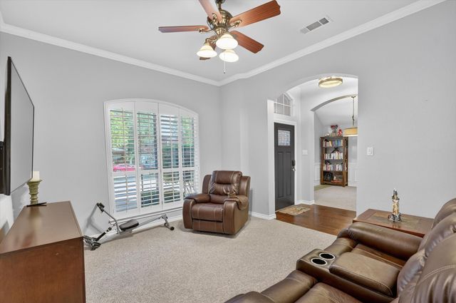 9506 Garrett Drive, Rowlett, TX 75089