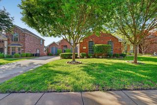 9506 Garrett Drive, Rowlett, TX 75089