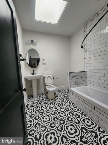 1018 N BENTALOU ST, Baltimore, MD 21216