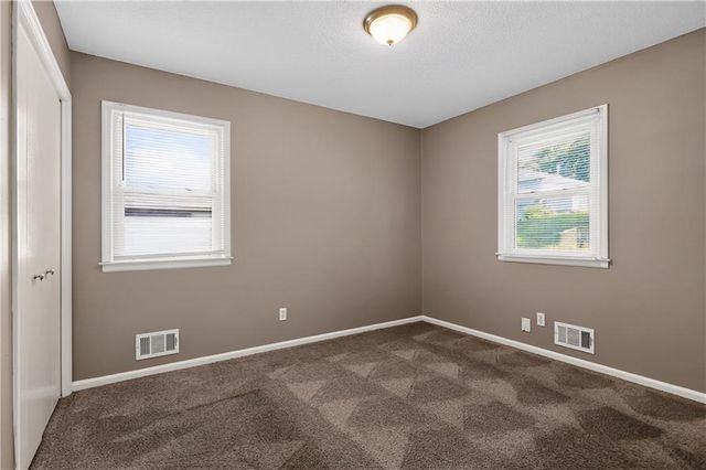 8608 E 58th Street, Kansas City, MO 64129