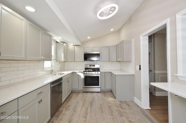 830 Atlantic City Boulevard, Bayville, NJ 08721