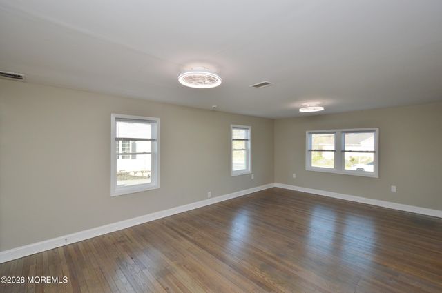 830 Atlantic City Boulevard, Bayville, NJ 08721