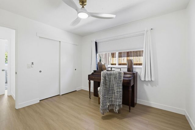 5124 Filbert Ave, Fair Oaks, CA 95628