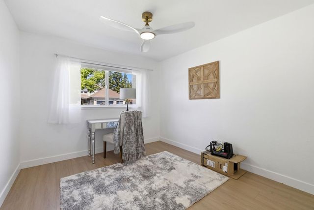 5124 Filbert Ave, Fair Oaks, CA 95628