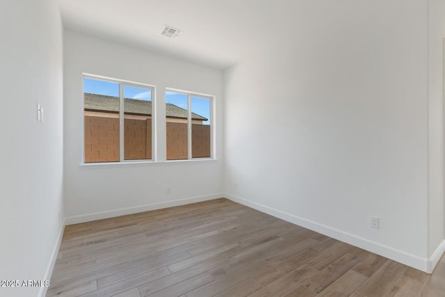 1032 W J WALTZ Way, Apache Junction, AZ 85120