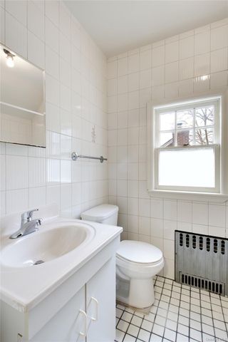 1613 Northern Boulevard, Roslyn, NY 11576