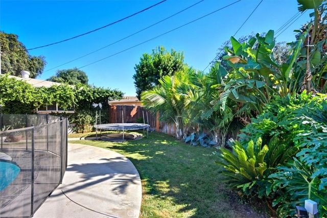 3495 Mono Drive, Riverside, CA 92506