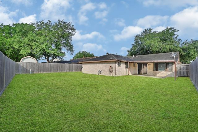10026 Kirkglen Drive, Houston, TX 77089