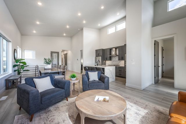 1403 PAINTED CUP LN, Park City, UT 84098