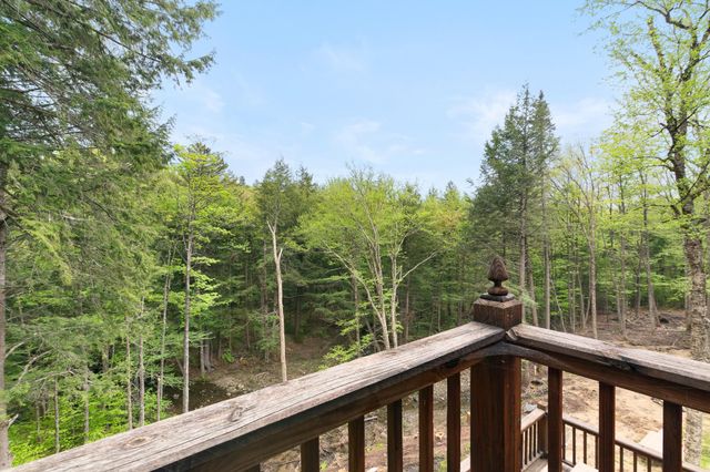 34 Ellis Brook Road, Dover, VT 05356