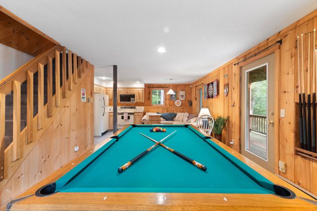 34 Ellis Brook Road, Dover, VT 05356