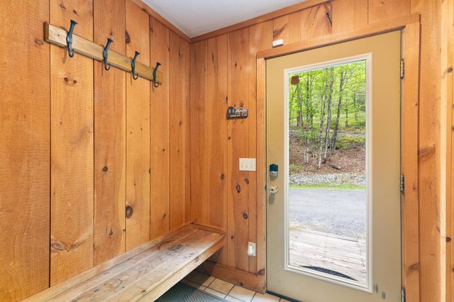 34 Ellis Brook Road, Dover, VT 05356