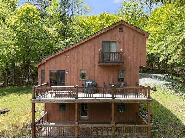 34 Ellis Brook Road, Dover, VT 05356