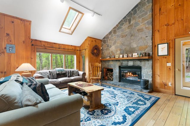 34 Ellis Brook Road, Dover, VT 05356