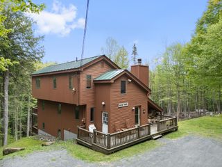 34 Ellis Brook Road, Dover, VT 05356