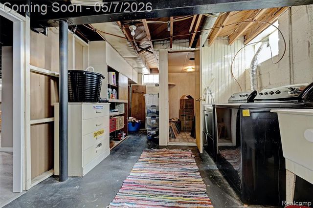 11353 Rockland, Redford, MI 48239