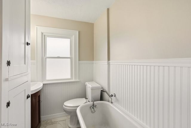 7128 Marcelline Court, Cuyahoga Heights, OH 44125