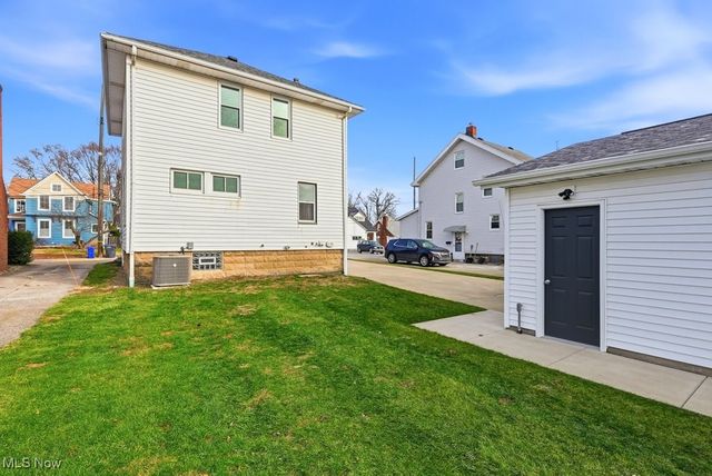 7128 Marcelline Court, Cuyahoga Heights, OH 44125