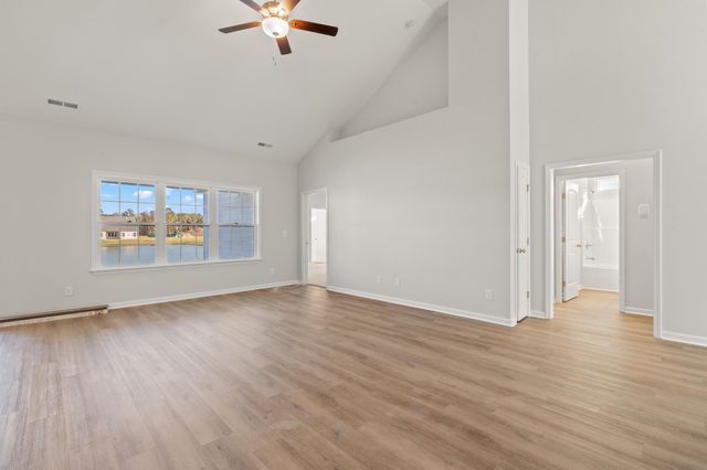 944 Woodside Dr., Conway, SC 29526