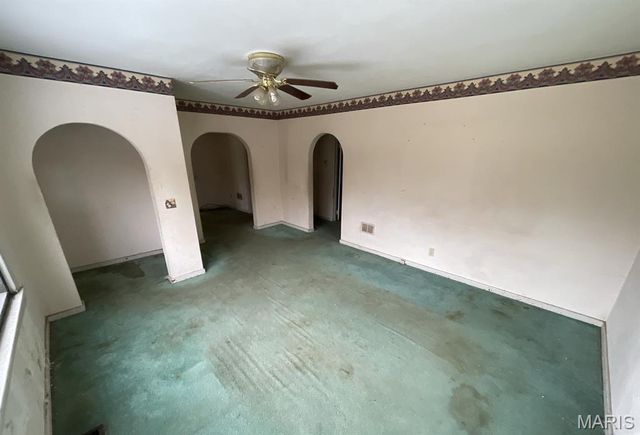 1127 Putnam Street, Alton, IL 62002