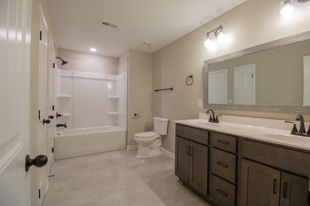 618 Summerfield, Clarksville, TN 37040