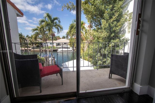 2117 NE 123rd St, North Miami, FL 33181