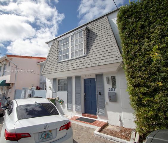 2117 NE 123rd St, North Miami, FL 33181
