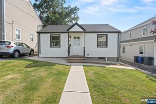 22 Franklin Avenue, Hasbrouck Heights, NJ 07604