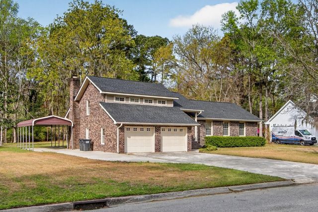 106 Travelers Rest Boulevard, Summerville, SC 29485