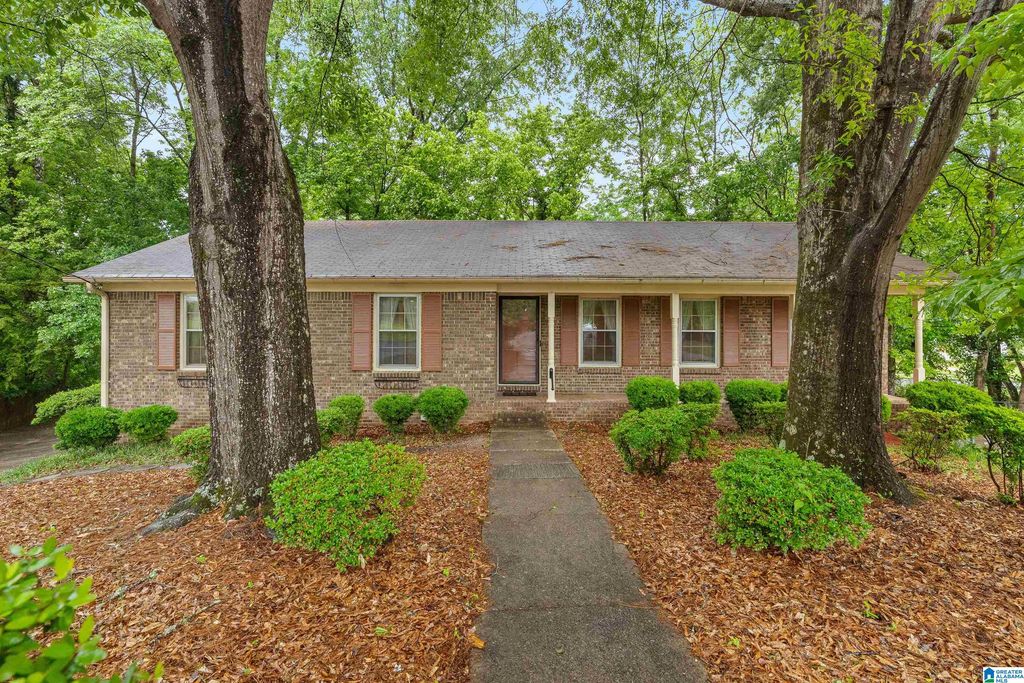 4100 CHURCHILL DRIVE, Birmingham, AL 35213