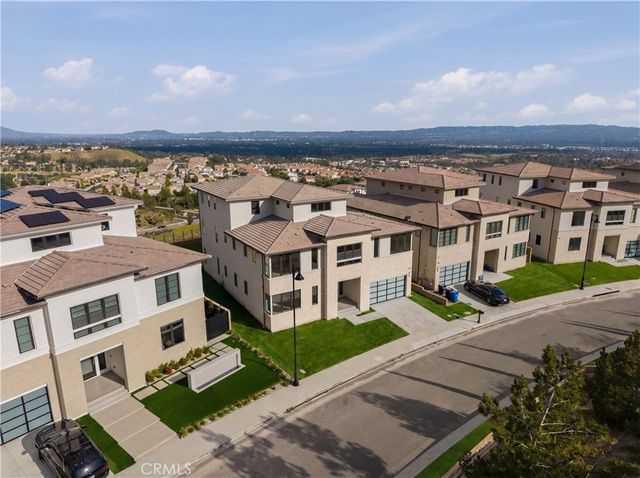 11800 Hillsborough, Porter Ranch, CA 91326