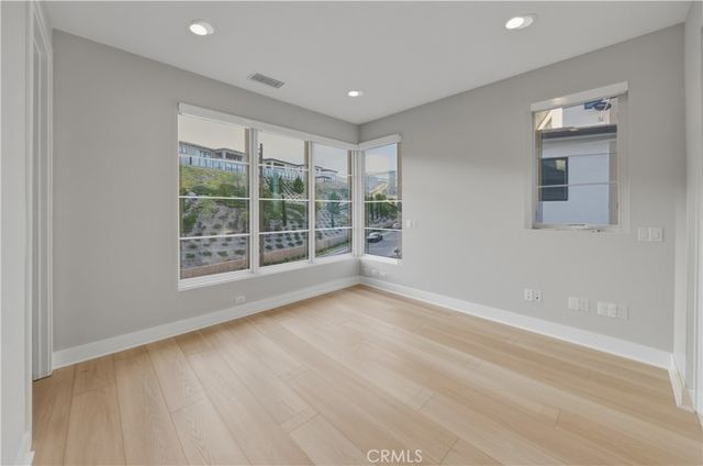 11800 Hillsborough, Porter Ranch, CA 91326