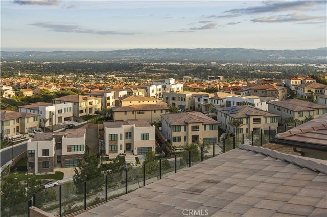 11800 Hillsborough, Porter Ranch, CA 91326