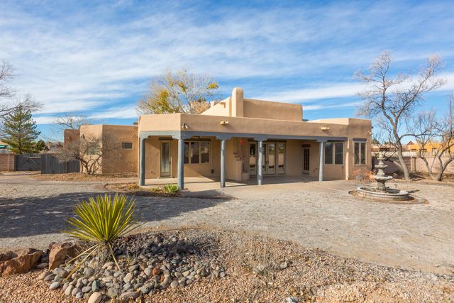 100 Camino Rayo Del Sol, Corrales, NM 87048