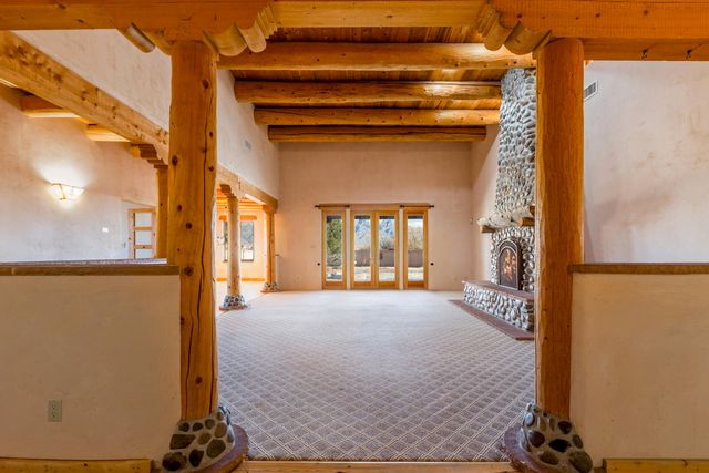 100 Camino Rayo Del Sol, Corrales, NM 87048