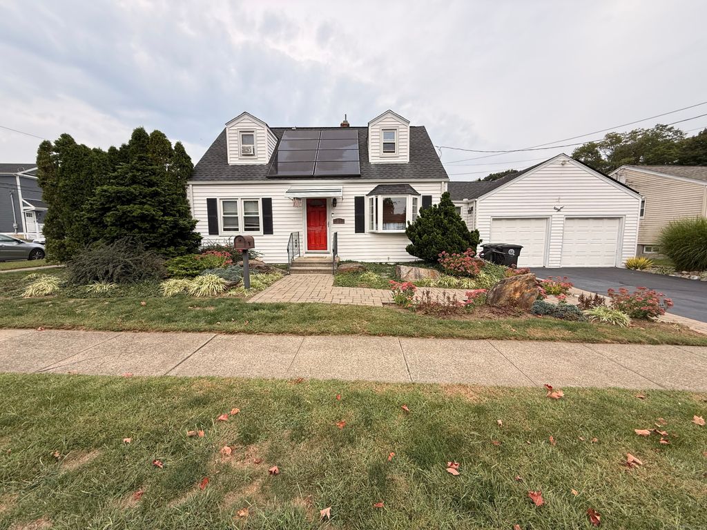 23 Utica Street, Milford, CT 06461