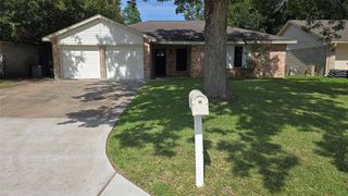 3865 Jasmine Drive, Alvin, TX 77511
