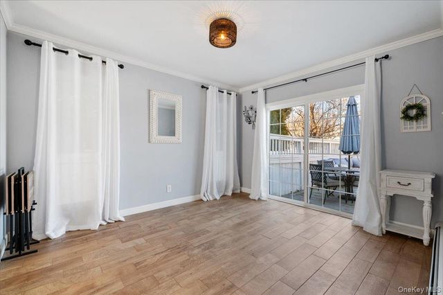 69 Hawthorne Street, Massapequa, NY 11758