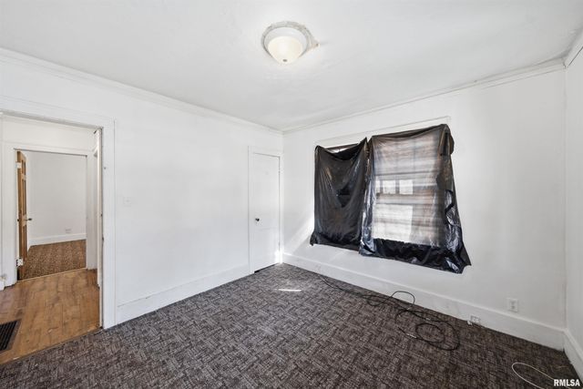 1419 W JOHN H GWYNN JR Avenue, Peoria, IL 61605