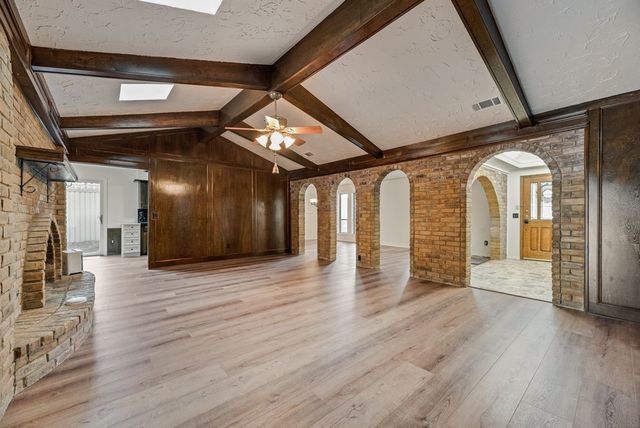 2520 Coleshire Drive, Plano, TX 75075