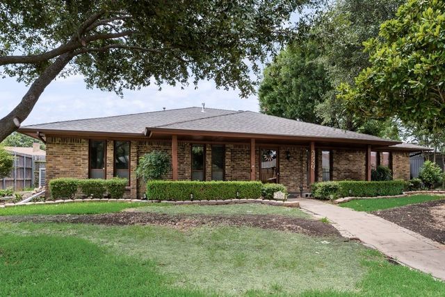 2520 Coleshire Drive, Plano, TX 75075