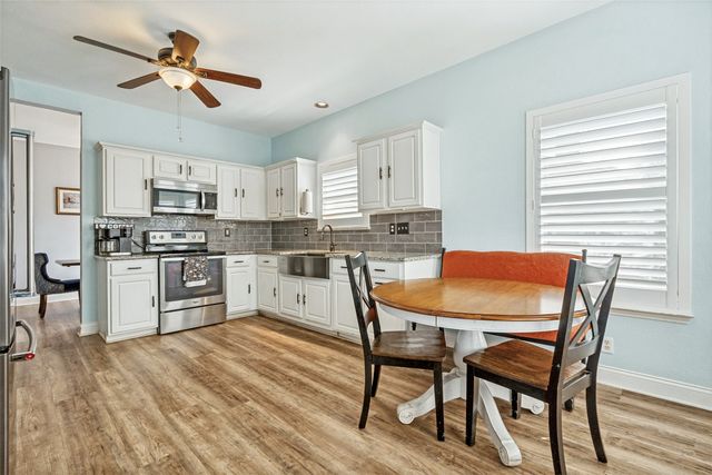 1003 Morningside Drive, Grand Prairie, TX 75052