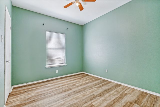 1003 Morningside Drive, Grand Prairie, TX 75052