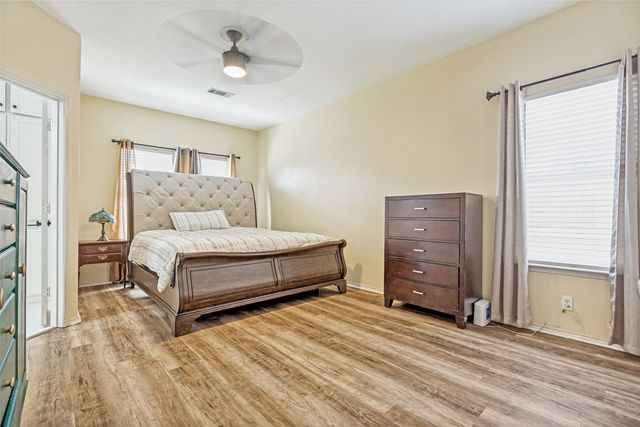 1003 Morningside Drive, Grand Prairie, TX 75052