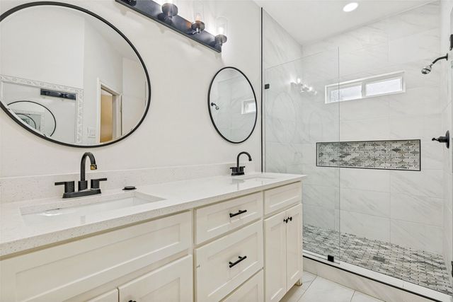 1003 Morningside Drive, Grand Prairie, TX 75052