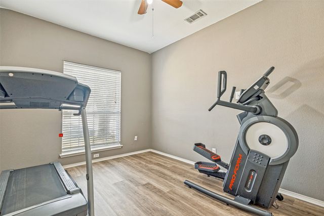 1003 Morningside Drive, Grand Prairie, TX 75052