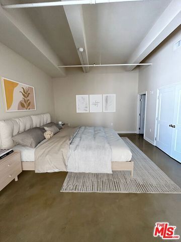 315 W 5th Street 704, Los Angeles, CA 90013