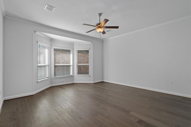 208 Lodestone LN, Austin, TX 78738